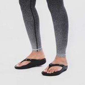 WOMEN'S OOLALA SANDAL - BLACK Women's size 6